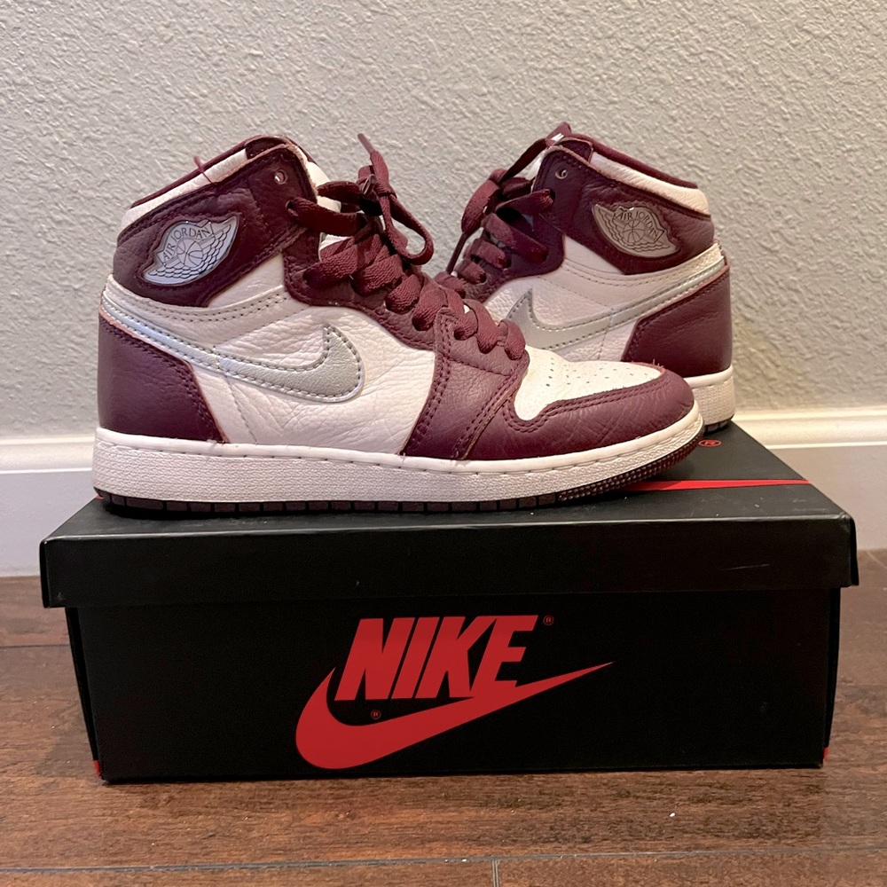 Nike Air Jordan 1 retro high Bordeaux burgundy